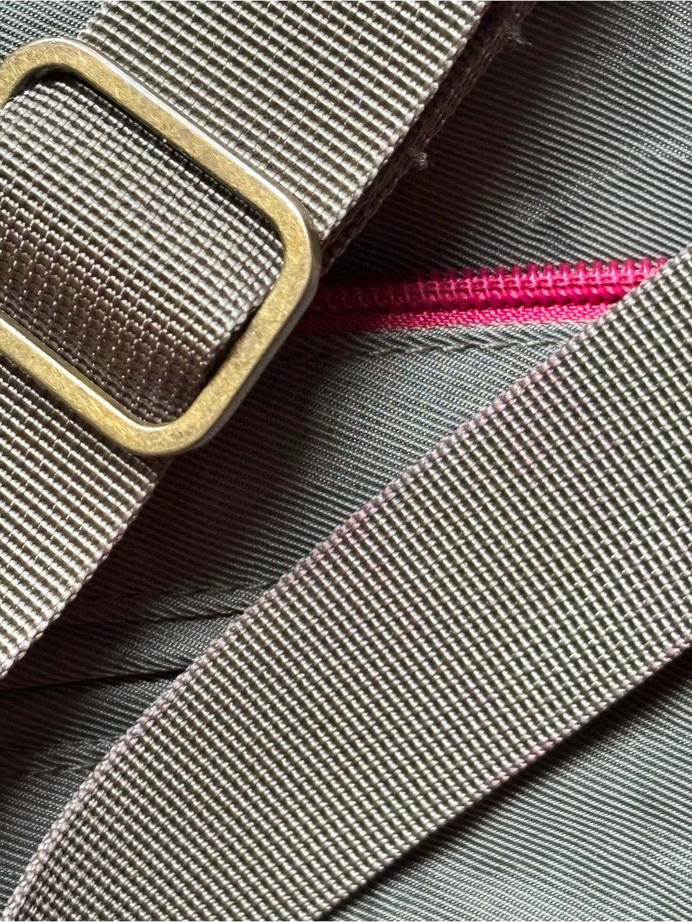 Everyday Crossbody Bag in Olive green with Pink Accents - Picture 9 of 10
